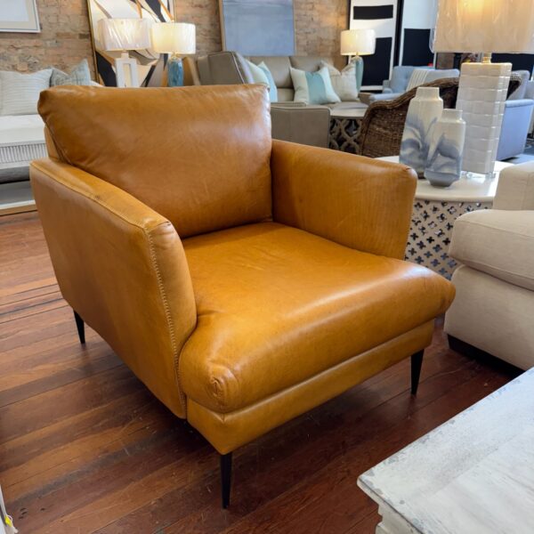 Mid-Century Modern Italian Leather Accent Chairs (SOFT 7494) Dallas Brittany